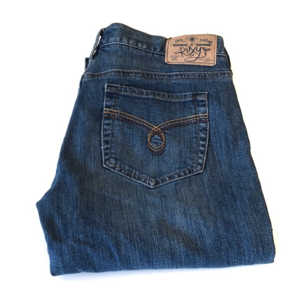 Roxy embroidered jeans size 7